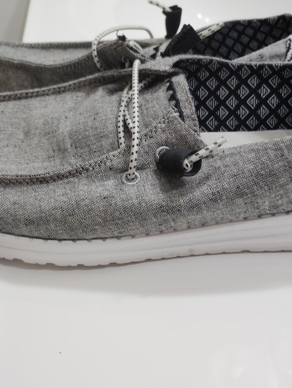 Hey Dude Sneakers View 3